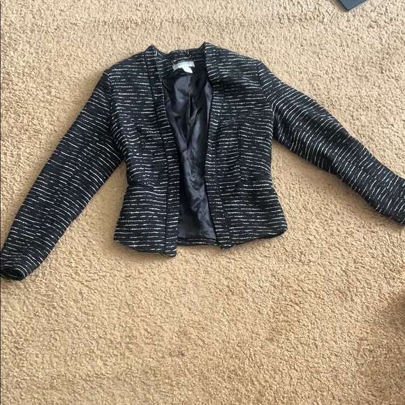 H&M Blazer - Picture 2 of 6